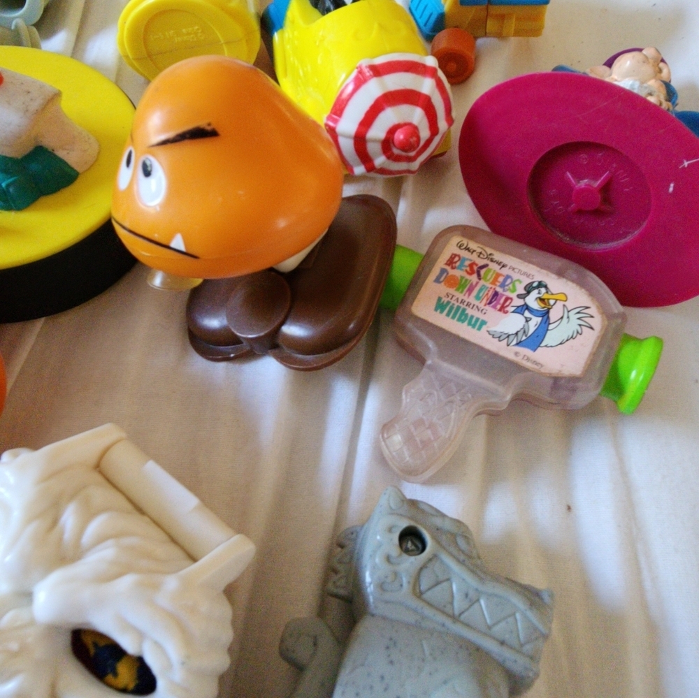 1990s Mcdonalds Happy Meal Toys LOT OF 12 Vintage Snow White Halloween Spiderman - Picture 2 of 4